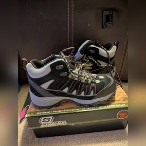 Skechers steel toe hikers work boots NWT